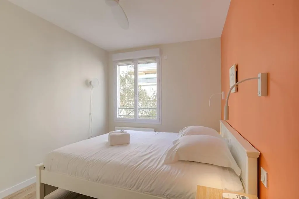 Apartment Appartement Raffine, Veranda Et Parking, Lyon 3 France